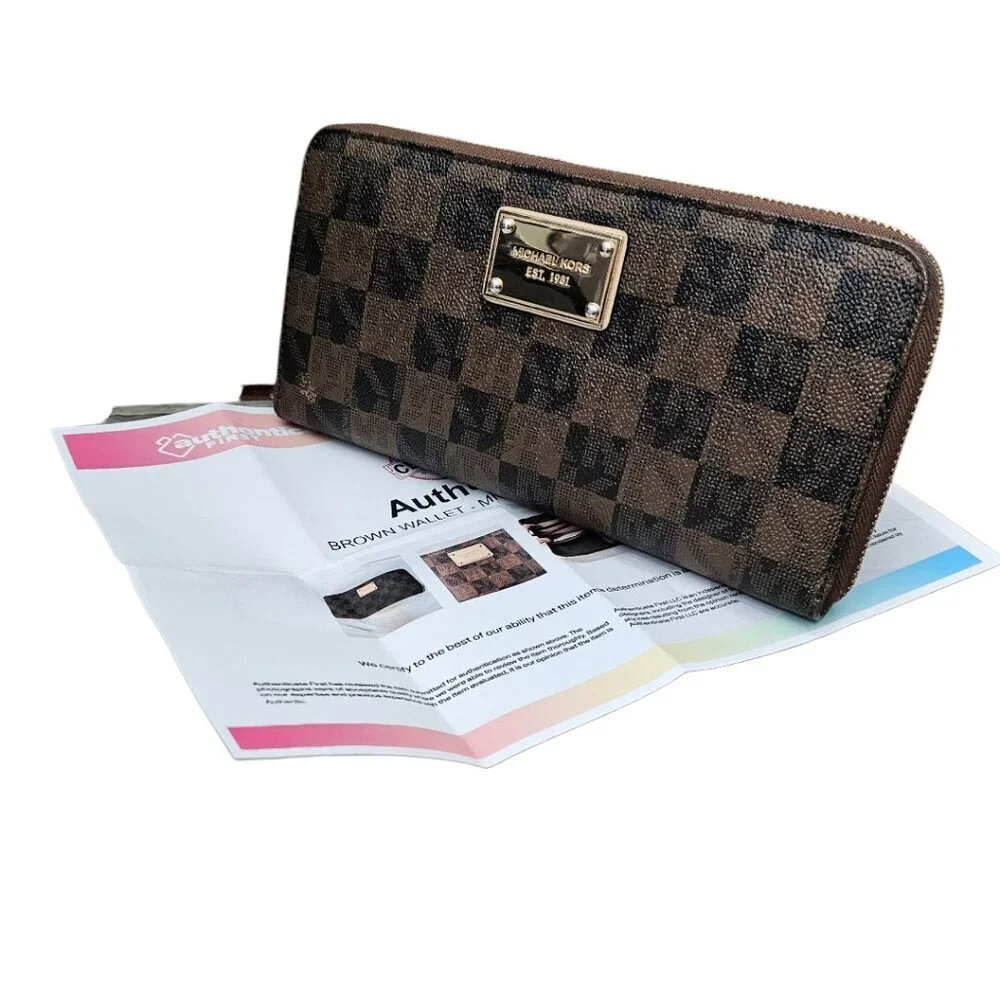 Michael Kors Jet Set Travel Checkered Large Continental Zip Wallet COA Blk Brown